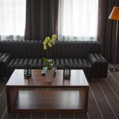 Гостиница Ost West Club комната для гостей фото 2