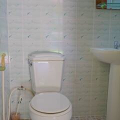 Отель Chez Charly Bungalow ванная фото 2