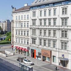 Отель Derag Livinghotel An Der Oper Вена