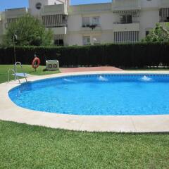 Отель Fan Flat Torremolinos Торремолинос бассейн фото 2