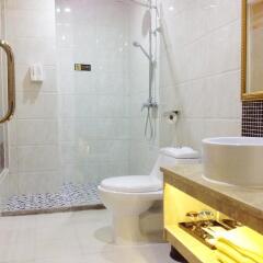 Heyuan Business Hotel