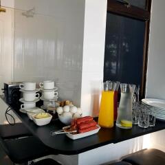 Отель Grace Beach Inn Мале удобства в номере