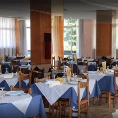 Hotel Ribot питание