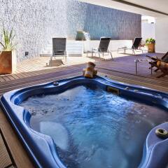 Отель Villa Doris Suites бассейн фото 2