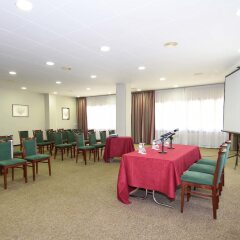 Отель RVHotels Tuca Испания, Вьельа Э Михаран - отзывы, цены и фото номеров - забронировать отель RVHotels Tuca онлайн помещение для мероприятий фото 2