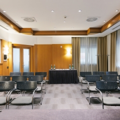 Отель NH Milano Machiavelli