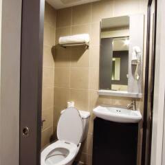 Отель Bett Pattaya Таиланд, Паттайя - 2 отзыва об отеле, цены и фото номеров - забронировать отель Bett Pattaya онлайн ванная фото 2