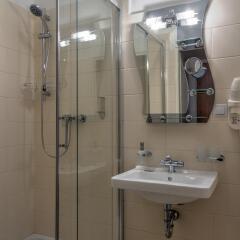 Hotel Taurus 4* Стандартный номер фото 26