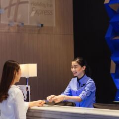 Отель Holiday Inn Express Siam Бангкок интерьер отеля фото 2