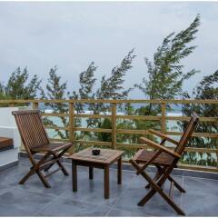 Отель Ripple Beach Inn Мальдивы, Северный атолл Мале - отзывы, цены и фото номеров - забронировать отель Ripple Beach Inn онлайн балкон