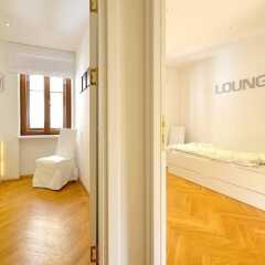 Отель Vienna Residence High-class Luxury Apartment for up to 6 Happy Guests Австрия, Вена - отзывы, цены и фото номеров - забронировать отель Vienna Residence High-class Luxury Apartment for up to 6 Happy Guests онлайн ванная фото 2