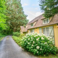 Отель B&B Au bois dormant вид на фасад фото 2