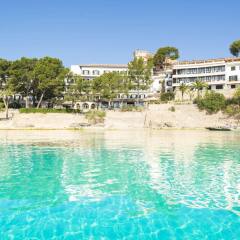 Hotel Cala Fornells пляж фото 2