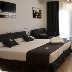 Отель Quo Eraso Aparthotel Испания, Мадрид - 9 отзывов об отеле, цены и фото номеров - забронировать отель Quo Eraso Aparthotel онлайн комната для гостей