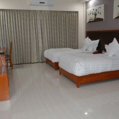 Hotel Platinum in Kintsana, Republic of the Congo from 147$, photos, reviews - zenhotels.com guestroom photo 5