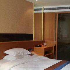 Guangzhou Hui Li Hua Yuan Holiday Hotel комната для гостей фото 5