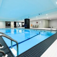 Отель International Hotel Calgary Канада, Калгари - отзывы, цены и фото номеров - забронировать отель International Hotel Calgary онлайн бассейн фото 2