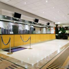 Отель Hilton London Kensington интерьер отеля фото 3