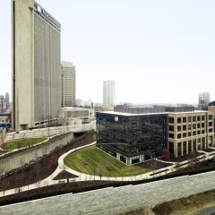 Отель Hilton Columbus Downtown США, Колумбус - отзывы, цены и фото номеров - забронировать отель Hilton Columbus Downtown онлайн балкон