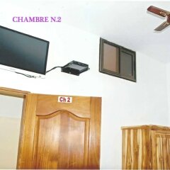 Mary's Guest House in Lome, Togo from 51$, photos, reviews - zenhotels.com room amenities photo 2