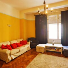 Апартаменты Dfive Apartments - Margharet комната для гостей фото 2