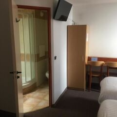 Отель Kyriad Nice Port Ницца балкон