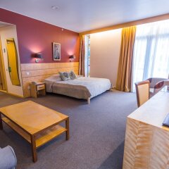 Отель Royal Square Hotel & Suites Латвия, Рига - 4 отзыва об отеле, цены и фото номеров - забронировать отель Royal Square Hotel & Suites онлайн комната для гостей фото 5
