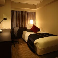 Отель Ana Crowne Plaza Fukuoka Хаката сейф в номере