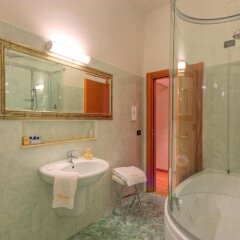 Отель Recina Hotel Италия, Монтекассино - отзывы, цены и фото номеров - забронировать отель Recina Hotel онлайн ванная