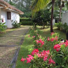 Отель Lawana Escape Beach Resort фото 8