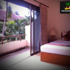 Swiss Palm Beach Hotel комната для гостей
