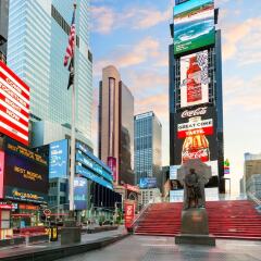 Отель Crowne Plaza Times Square Manhattan США, Нью-Йорк - отзывы, цены и фото номеров - забронировать отель Crowne Plaza Times Square Manhattan онлайн городской автобус