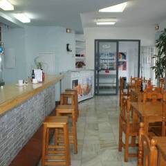 Отель Hostal Puerto Beach Испания, Мотрил - отзывы, цены и фото номеров - забронировать отель Hostal Puerto Beach онлайн гостиничный бар
