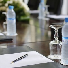 Отель Hôtel la Tour Hassan Palace бассейн