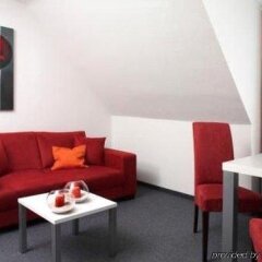 Апартаменты Frederics Serviced Apartments Мюнхен комната для гостей фото 5