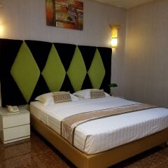 Fortune 1127 Hotel сейф в номере