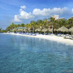 Отель Renaissance Curacao Resort & Casino пляж
