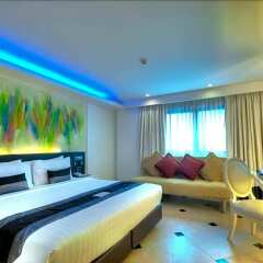 Отель Aspira Skyy Sukhumvit 1 Таиланд, Бангкок - отзывы, цены и фото номеров - забронировать отель Aspira Skyy Sukhumvit 1 онлайн комната для гостей фото 4