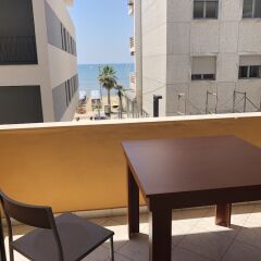 Апартаменты Sunny Bliss Apartments with Seaview Дуррес балкон