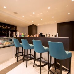Отель Urban Valley Resort питание