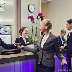 Гостиница Mercure Тюмень Центр интерьер отеля