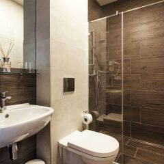 Отель Old Town Trio Apartments Литва, Вильнюс - отзывы, цены и фото номеров - забронировать отель Old Town Trio Apartments онлайн ванная