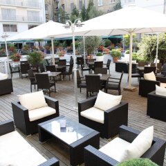 Отель Hôtel Charlemagne Франция, Лион - 1 отзыв об отеле, цены и фото номеров - забронировать отель Hôtel Charlemagne онлайн бассейн