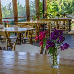Отель HyeLandz Eco Village Resort питание фото 3