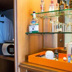 Bangkok Hotel Lotus Sukhumvit Бангкок сейф в номере