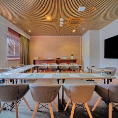 Отель Holiday Inn Helsinki - Vantaa Airport Финляндия, Вантаа - 9 отзывов об отеле, цены и фото номеров - забронировать отель Holiday Inn Helsinki - Vantaa Airport онлайн развлечения