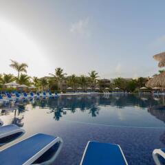 Отель Grand Memories Punta Cana - All Inclusive бассейн фото 3