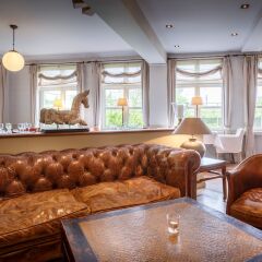 Отель The Originals Hostellerie Ter Heide Бельгия, Каприйке - отзывы, цены и фото номеров - забронировать отель The Originals Hostellerie Ter Heide онлайн интерьер отеля
