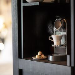 Radisson Blu Riverside Hotel сейф в номере