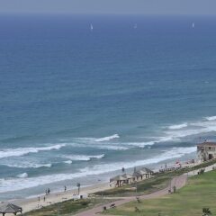 Отель West All Suite Boutique Tel Aviv пляж фото 3